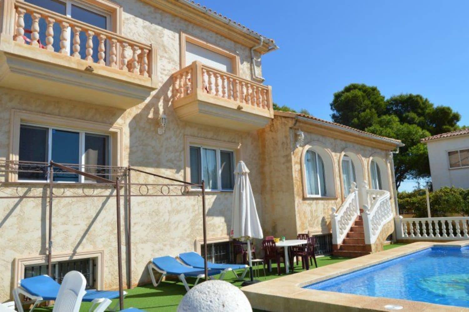 10 quarto Moradia para venda em Calpe / Calp com piscina - 796 000 € (Ref: 7990822)