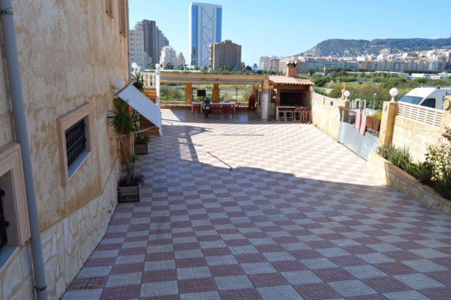 10 quarto Moradia para venda em Calpe / Calp com piscina - 796 000 € (Ref: 7990822)