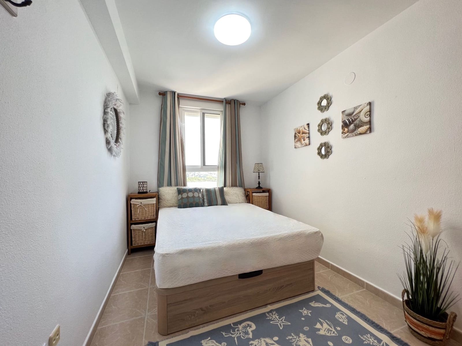 Appartement de 2 chambres à louer à Calpe / Calp avec garage - 1 000 € (Ref: 8002363)