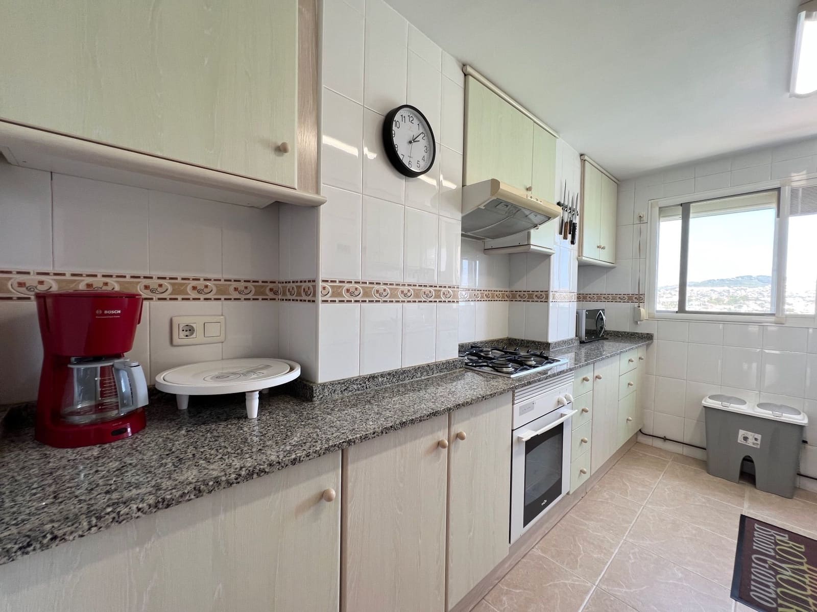 Appartement de 2 chambres à louer à Calpe / Calp avec garage - 1 000 € (Ref: 8002363)