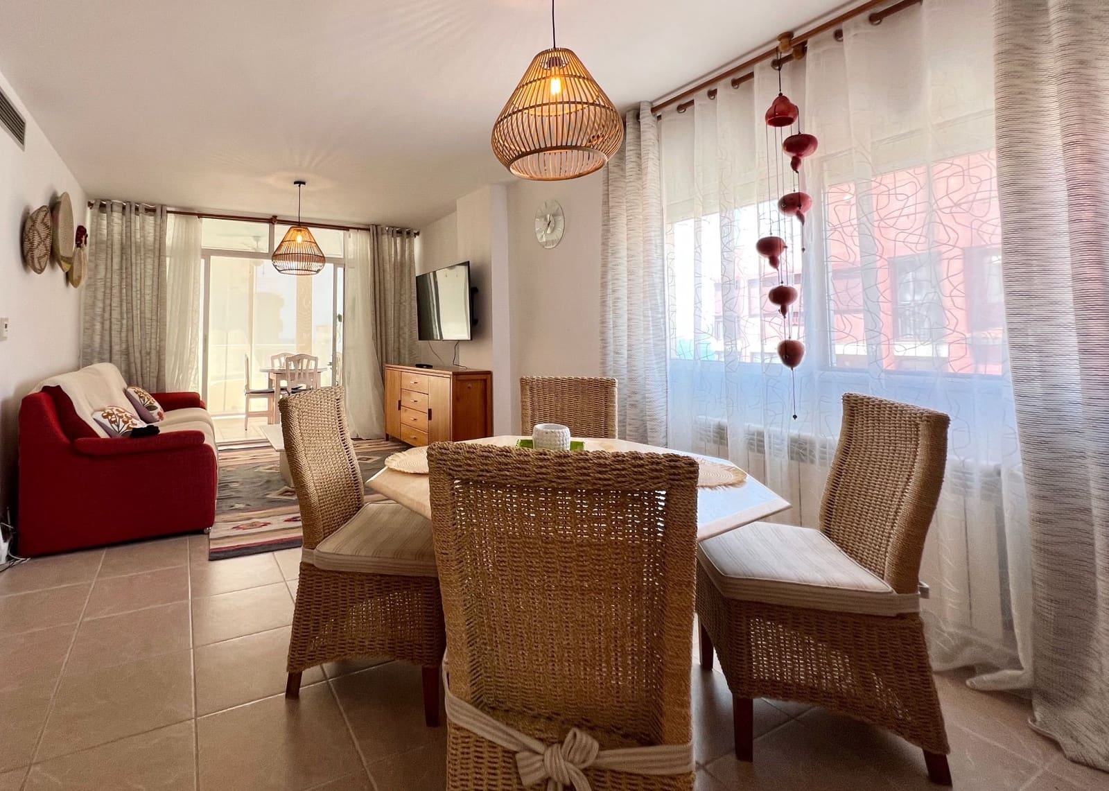 Appartement de 2 chambres à louer à Calpe / Calp avec garage - 1 000 € (Ref: 8002363)