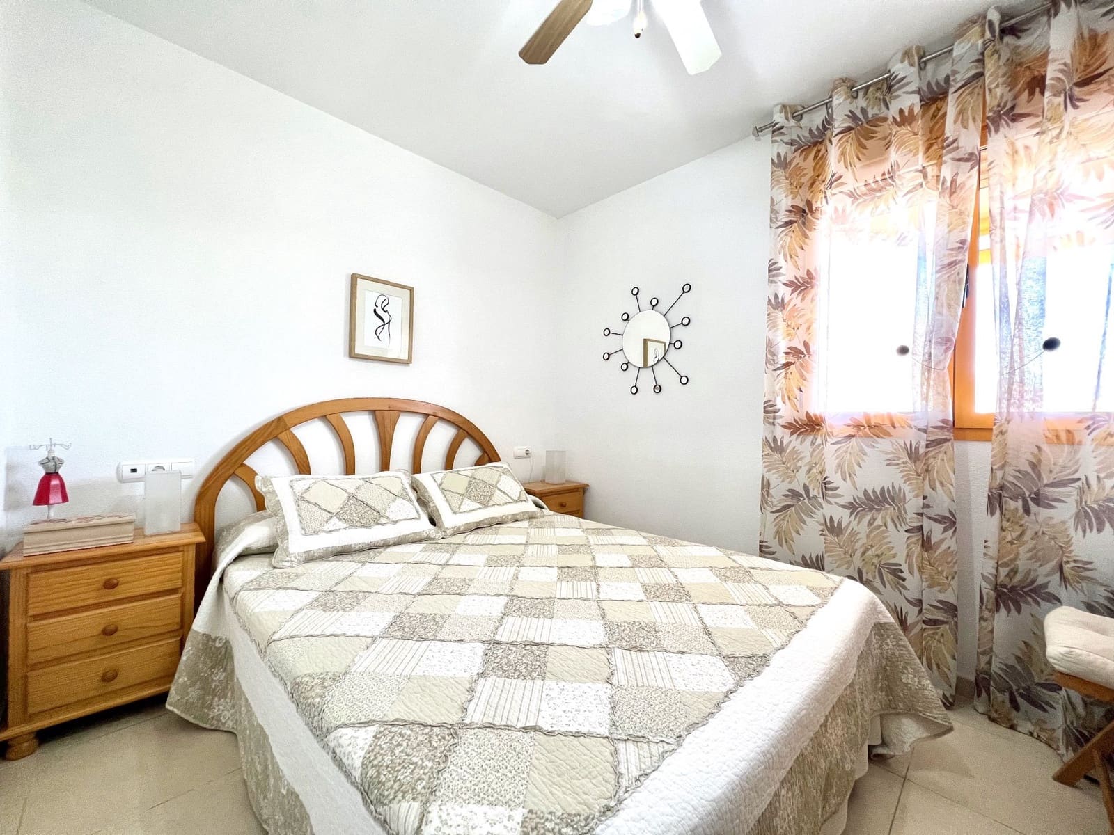 2 soveværelse Lejlighed til leje i Calpe / Calp med swimmingpool garage - € 800 (Ref: 8046265)