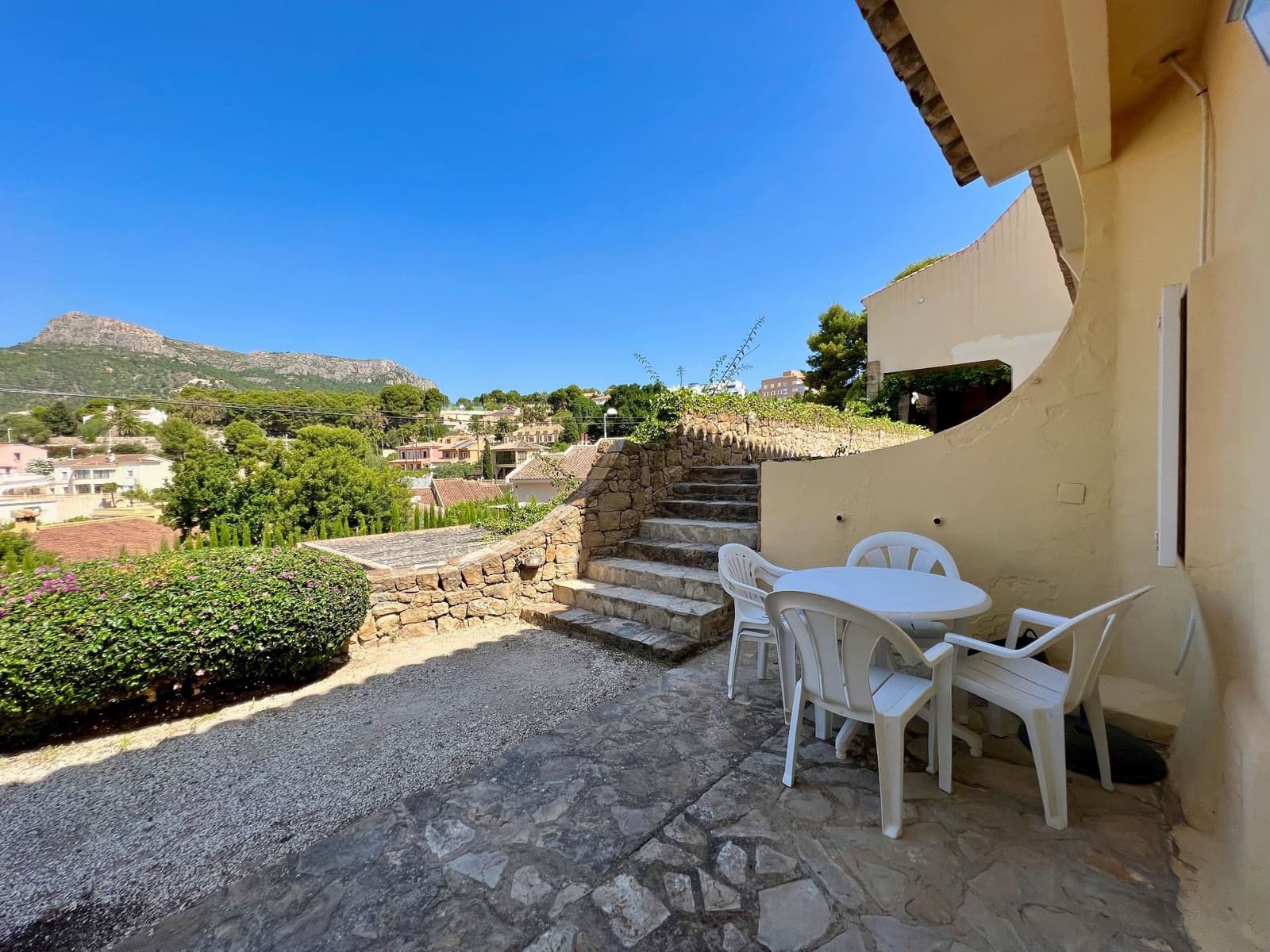 Appartement de 2 chambres à louer à Calpe / Calp avec garage - 800 € (Ref: 8177856)