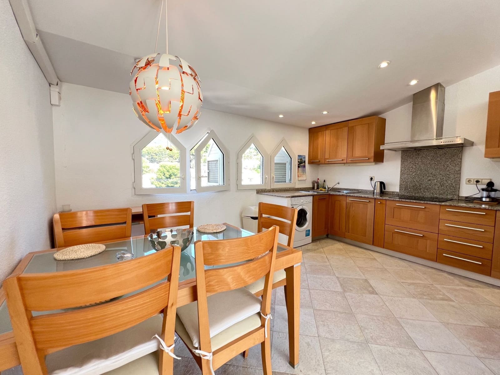 Appartement de 2 chambres à louer à Calpe / Calp avec garage - 800 € (Ref: 8177856)