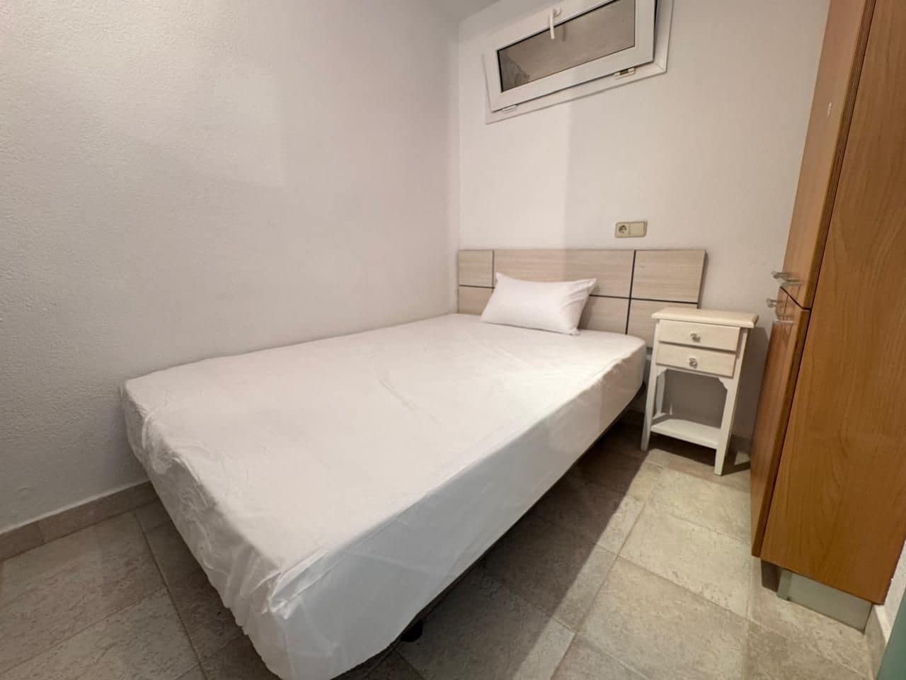 Appartement de 2 chambres à louer à Calpe / Calp avec garage - 800 € (Ref: 8177856)