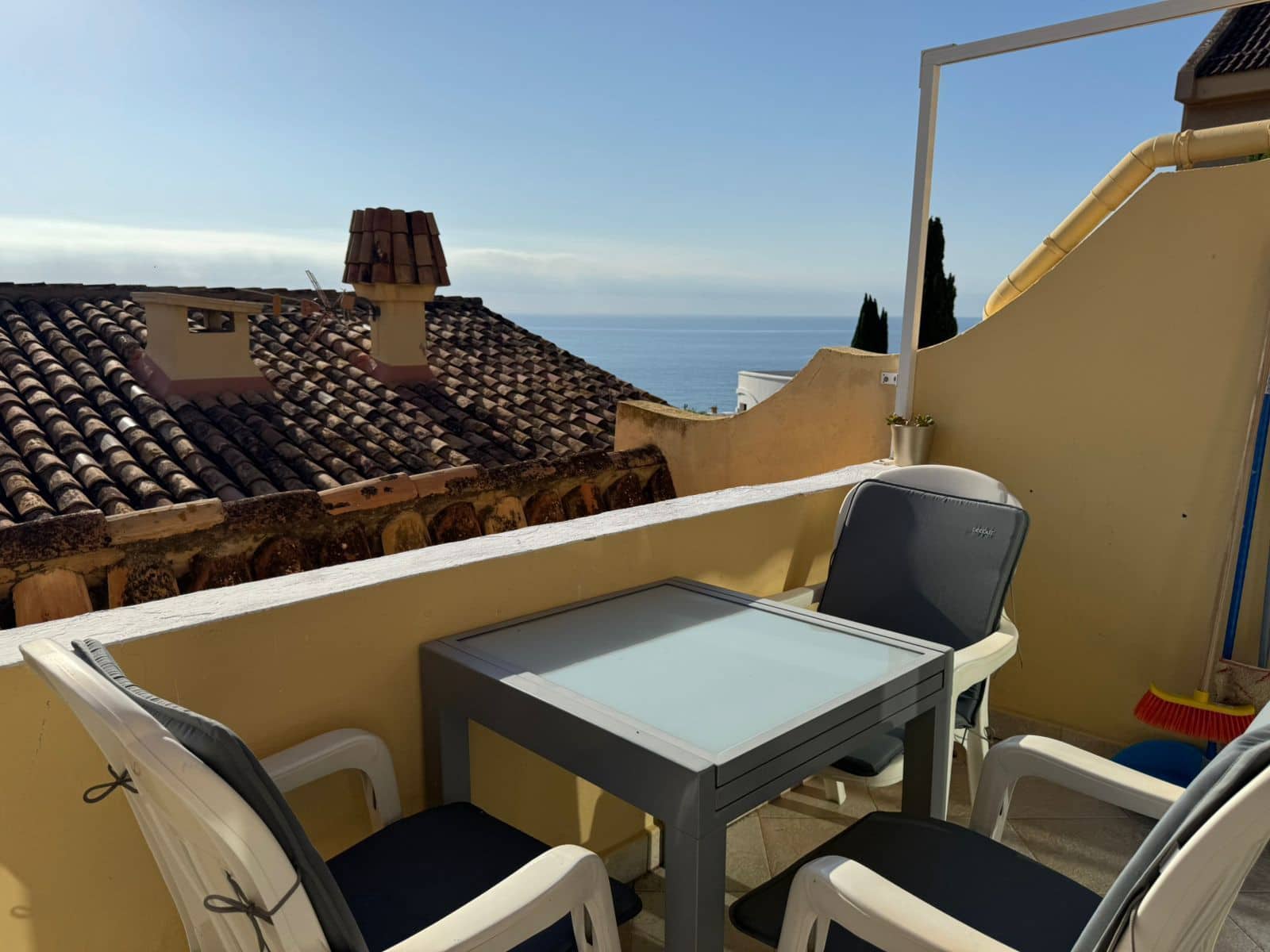 Appartement de 2 chambres à louer à Calpe / Calp avec garage - 800 € (Ref: 8177856)