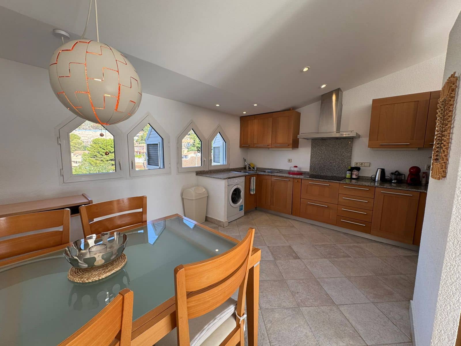 Appartement de 2 chambres à louer à Calpe / Calp avec garage - 800 € (Ref: 8177856)