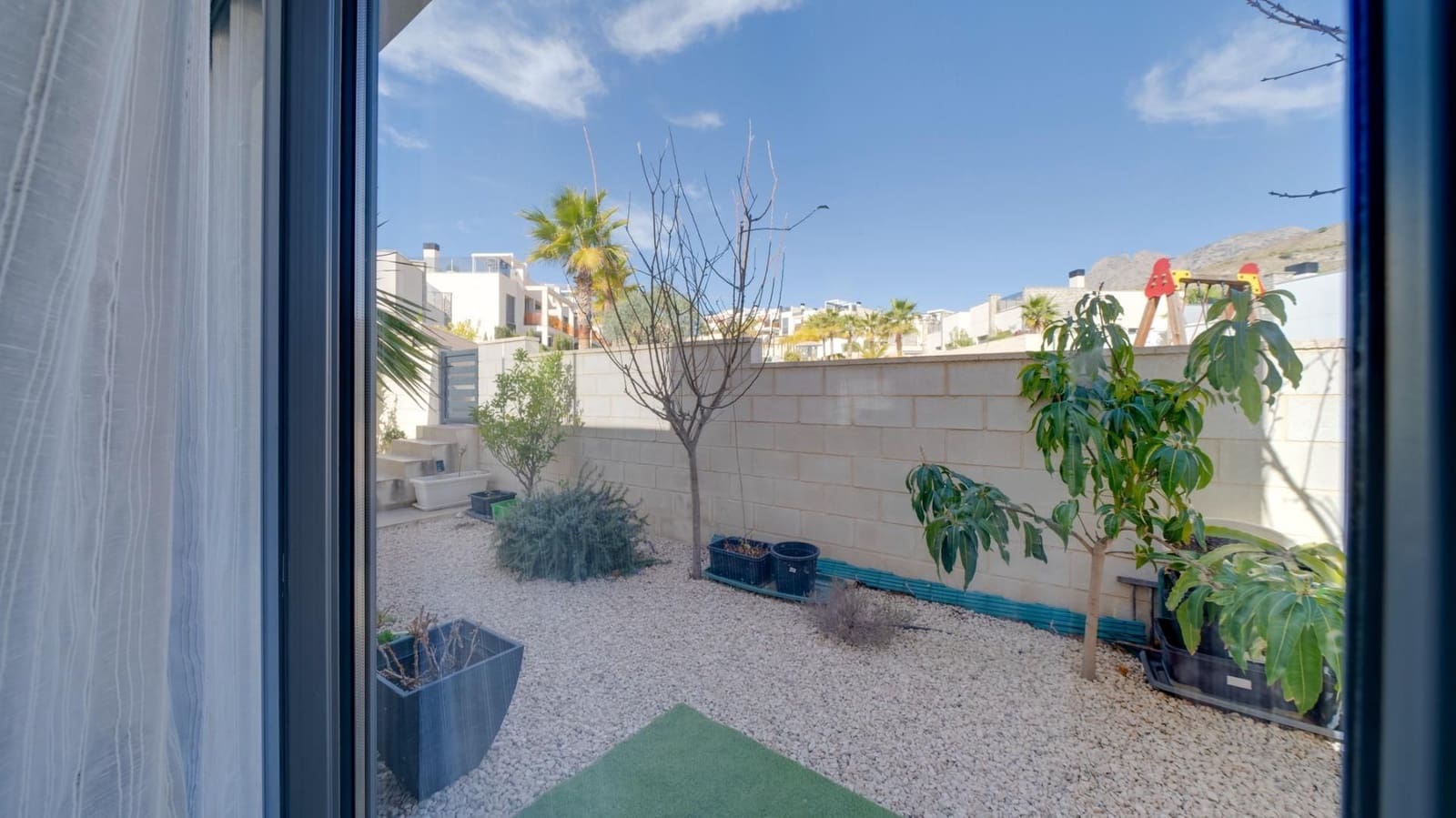 Chalet de 3 habitaciones en Finestrat en venta con garaje - 489.000 € (Ref: 8245129)