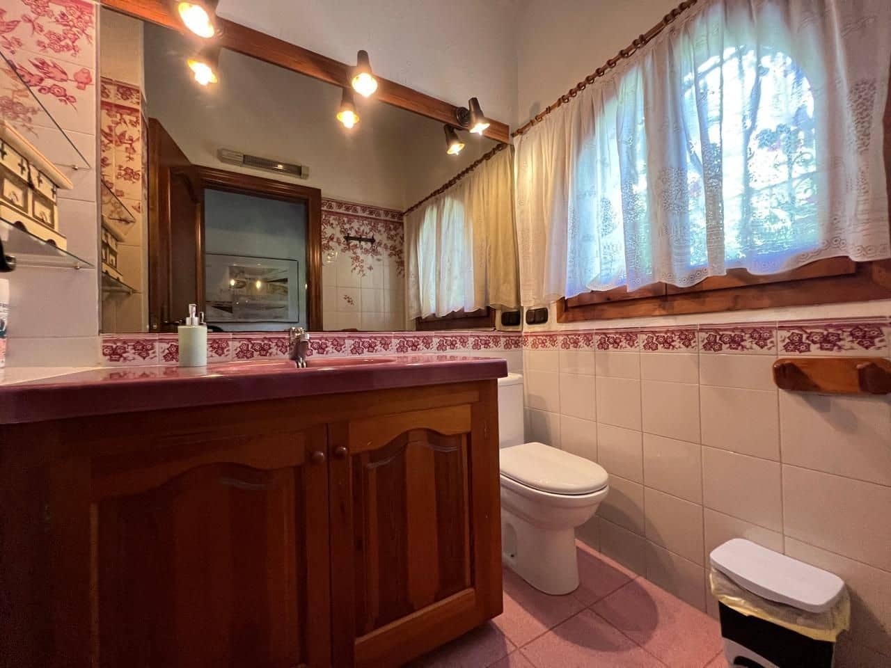 6 Zimmer Villa zu vermieten in Calpe / Calp mit Pool Garage - 3.500 € (Ref: 8283657)