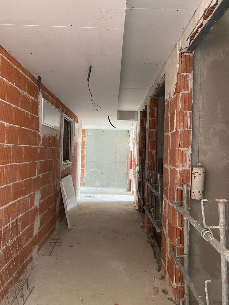 2 bedroom Apartment for sale in Benidorm - € 690,000 (Ref: 8331320)