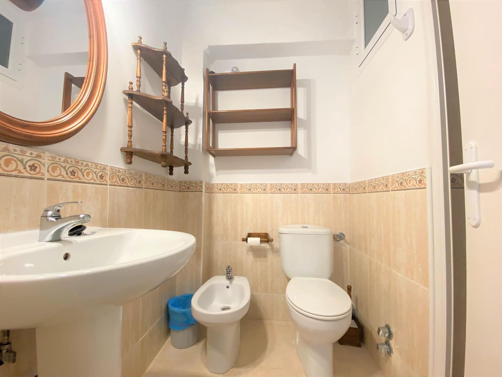 3 soveværelse Lejlighed til leje i Calpe / Calp - € 650 (Ref: 8358562)