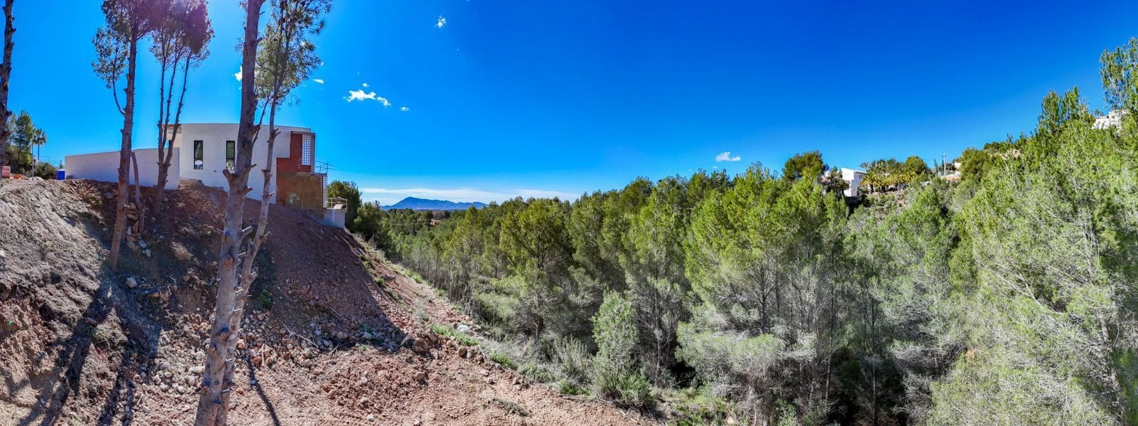 Grunde uden byggetilladelser til salg i Callosa d'En Sarria - € 985.000 (Ref: 8419239)