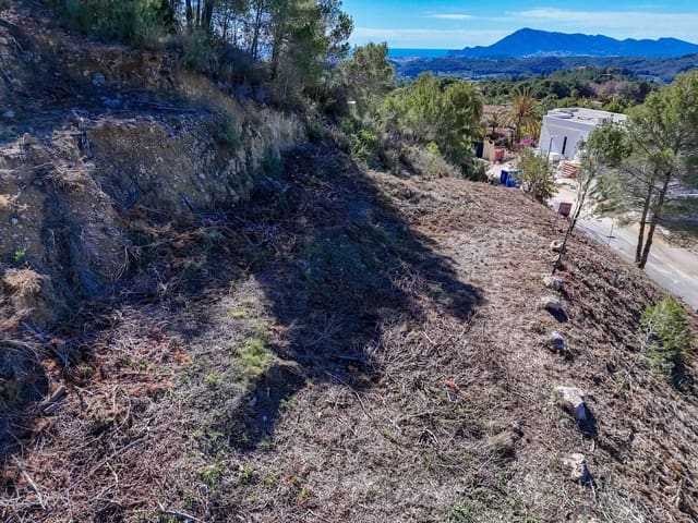 Teren niezagospodarowany na sprzedaż w Callosa d'En Sarrià - 149 000 € (Ref: 8419239)