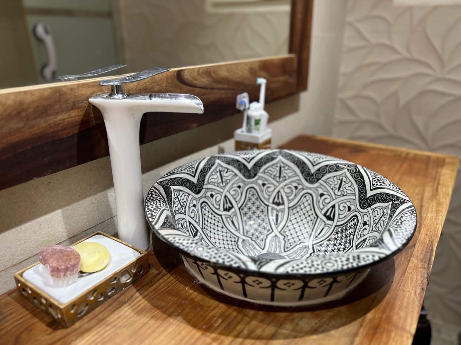 4 soveværelse Villa til leje i Calpe / Calp med swimmingpool garage - € 2.000 (Ref: 8472140)