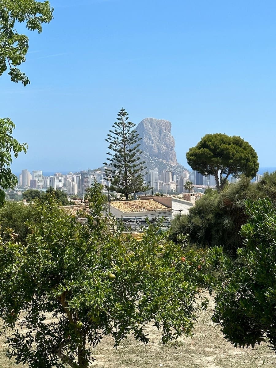 4 soveværelse Villa til leje i Calpe / Calp med swimmingpool garage - € 2.000 (Ref: 8472140)