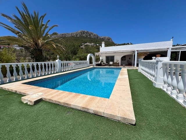 4 bedroom Villa for rent in Gargasindi, Calpe / Calp with pool garage - € 2,000 (Ref: 8472140)