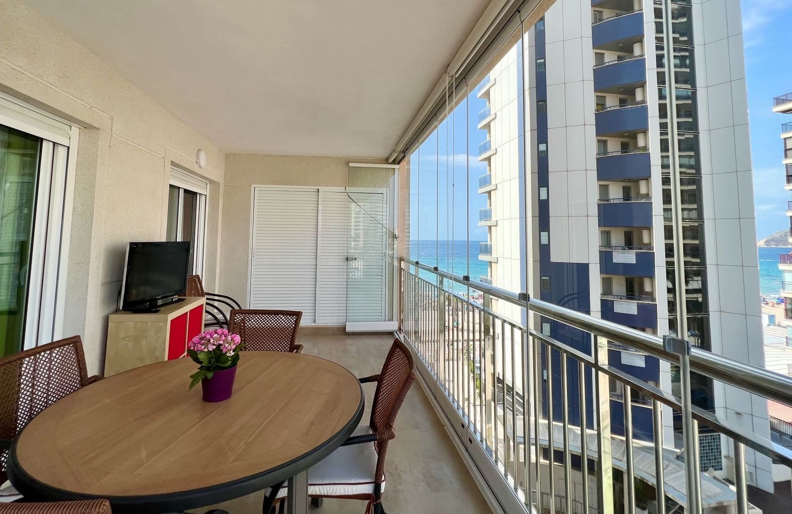 1 soveværelse Lejlighed til leje i Calpe / Calp med swimmingpool garage - € 850 (Ref: 8494810)