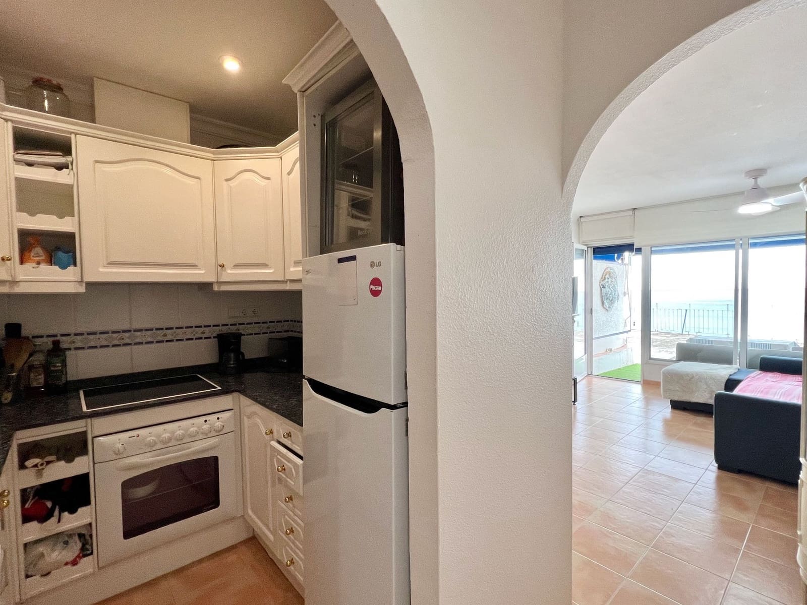 1 soveværelse Lejlighed til leje i Calpe / Calp med garage - € 800 (Ref: 8665065)