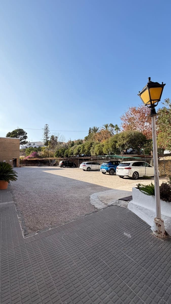 1 soverom Leilighet til leie i Calpe / Calp med garasje - € 800 (Ref: 8665065)