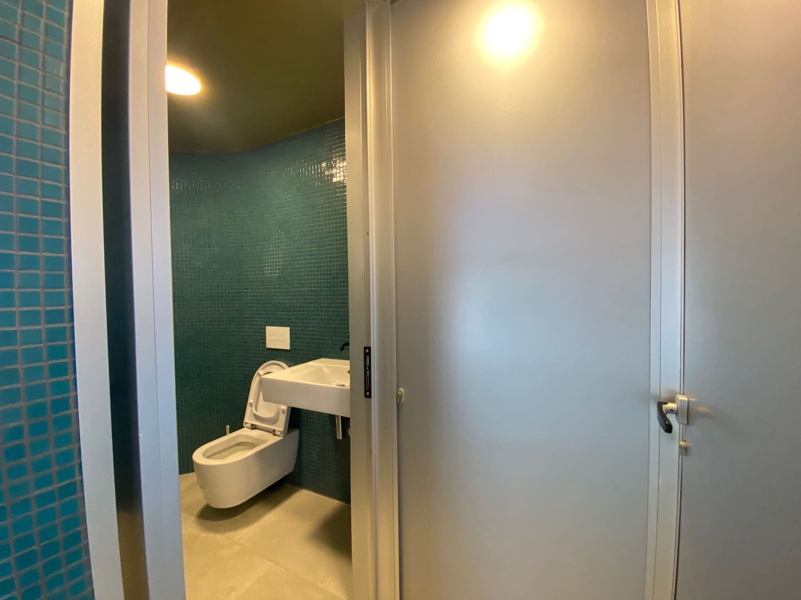 2 makuuhuone Huoneisto vuokrattavana paikassa Calpe / Calp mukana uima-altaan 
autotalli - 2 500 € (Ref: 8737267)