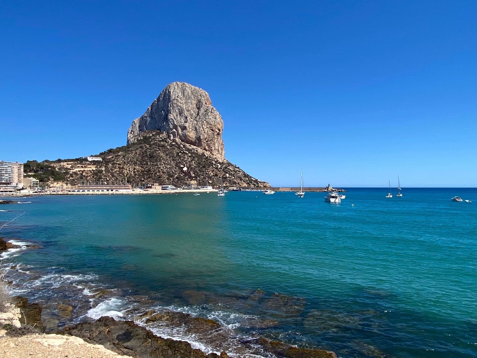 2 makuuhuone Huoneisto vuokrattavana paikassa Calpe / Calp mukana uima-altaan 
autotalli - 2 500 € (Ref: 8737267)