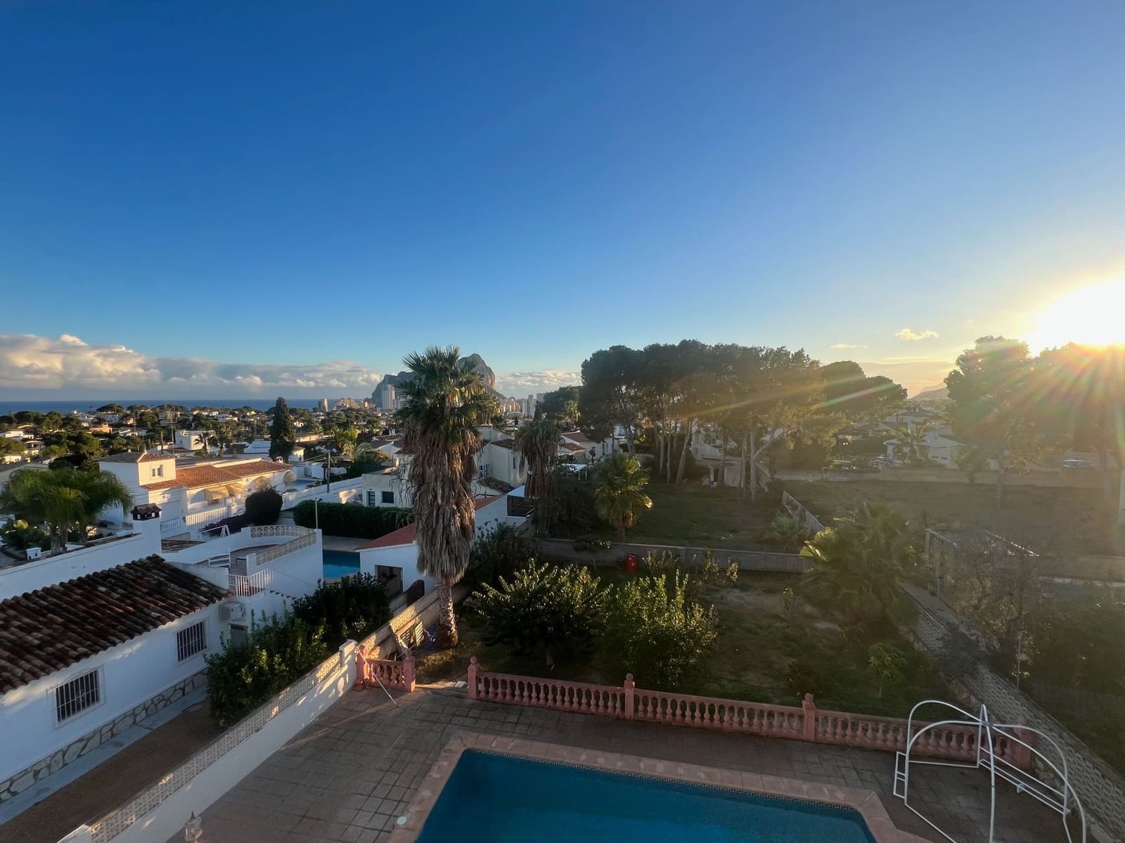 6 Zimmer Villa zu vermieten in Calpe / Calp mit Pool Garage - 2.500 € (Ref: 8777793)