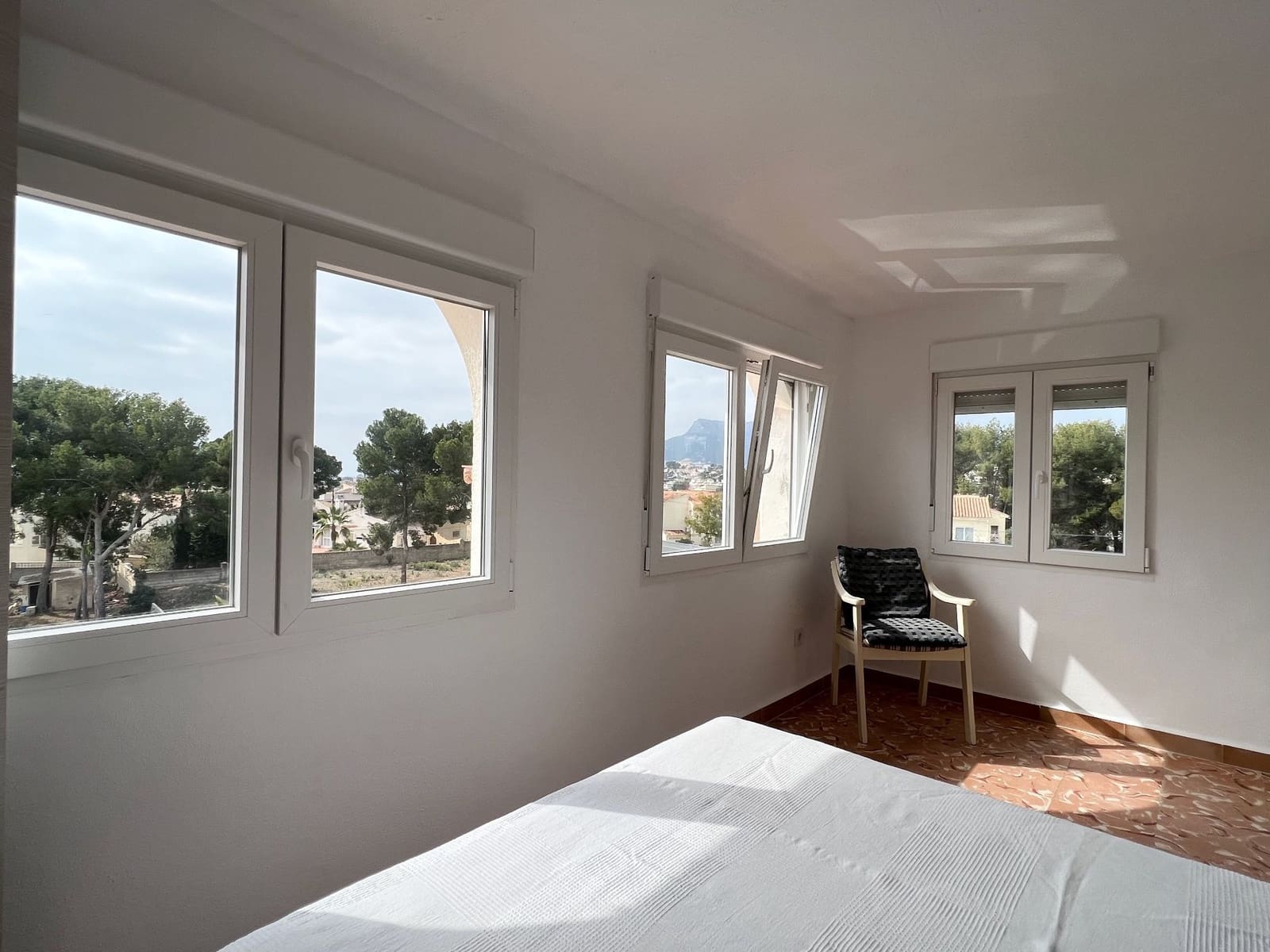 6 Zimmer Villa zu vermieten in Calpe / Calp mit Pool Garage - 2.500 € (Ref: 8777793)