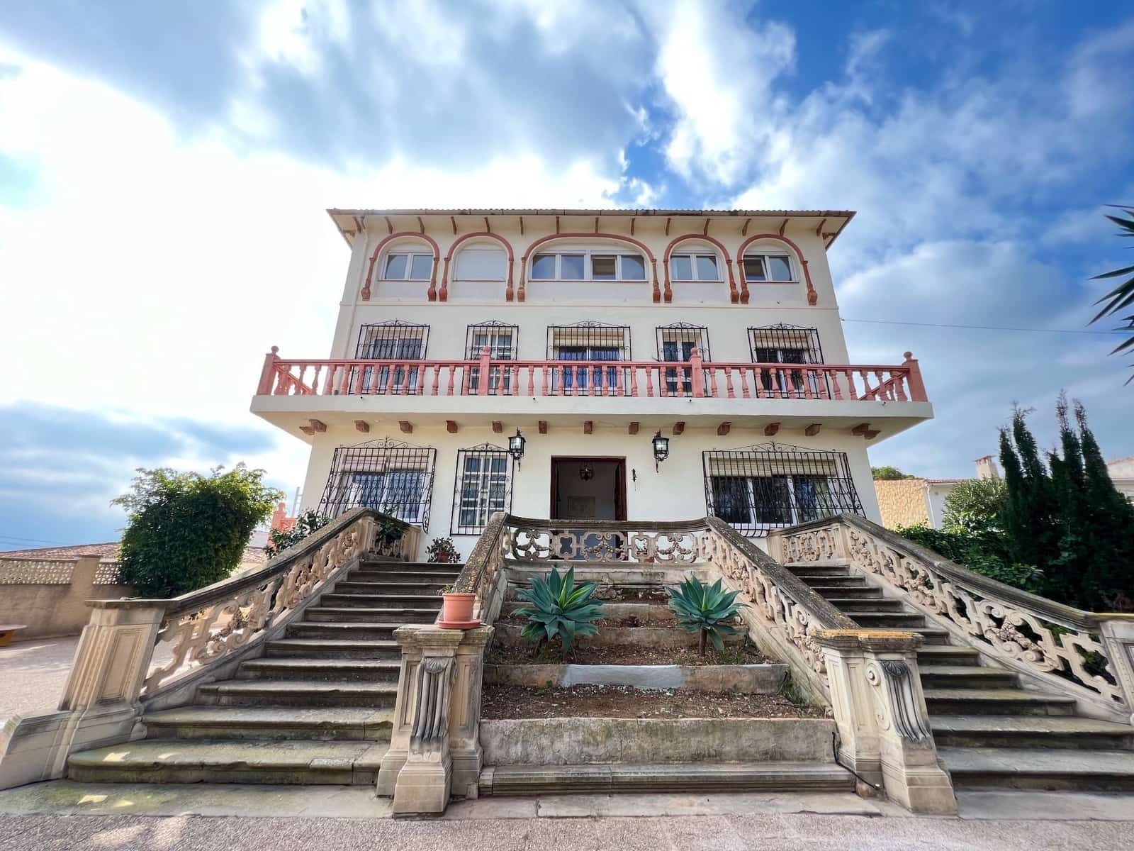 6 Zimmer Villa zu vermieten in Calpe / Calp mit Pool Garage - 2.500 € (Ref: 8777793)