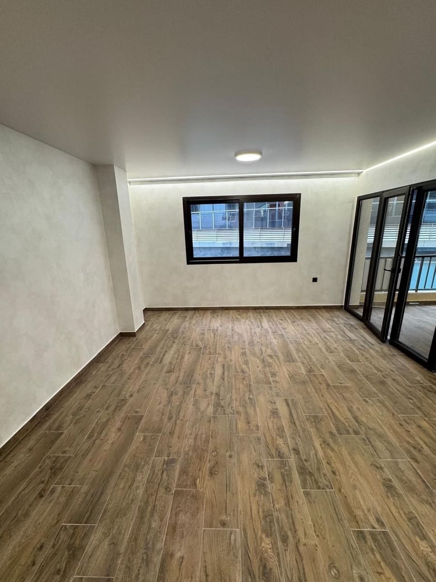 2 bedroom Apartment for sale in Calpe / Calp - € 390,000 (Ref: 8854528)