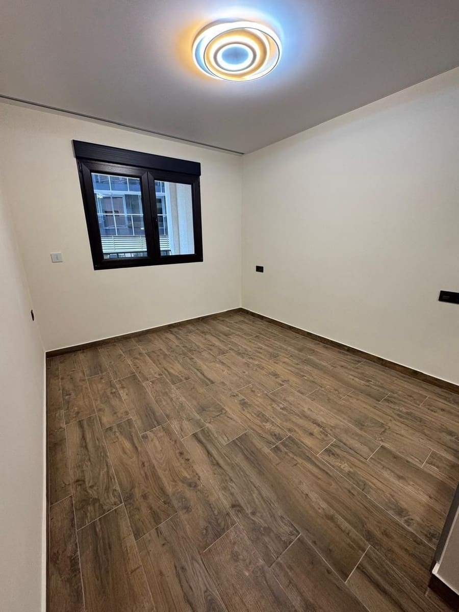 2 bedroom Apartment for sale in Calpe / Calp - € 390,000 (Ref: 8854528)