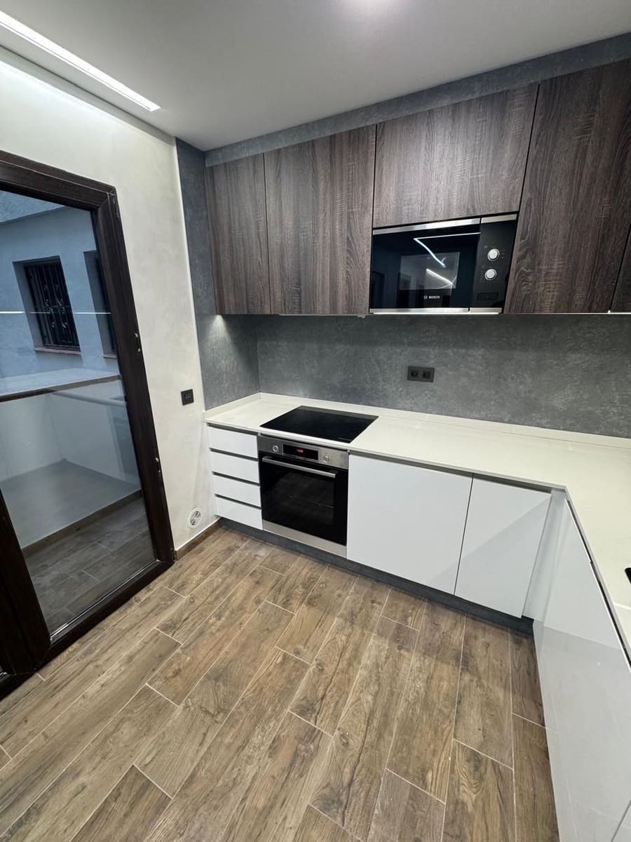 2 bedroom Apartment for sale in Calpe / Calp - € 390,000 (Ref: 8854528)