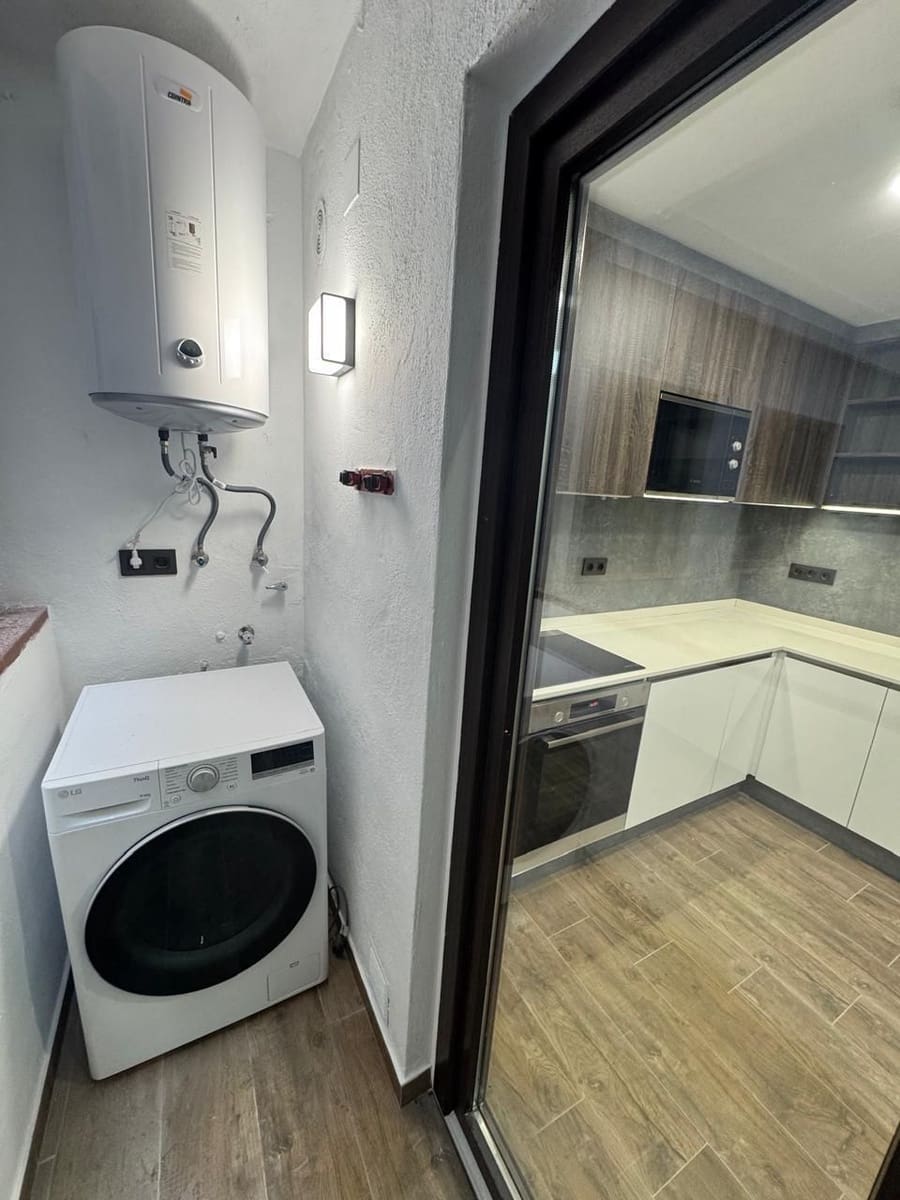 2 bedroom Apartment for sale in Calpe / Calp - € 390,000 (Ref: 8854528)