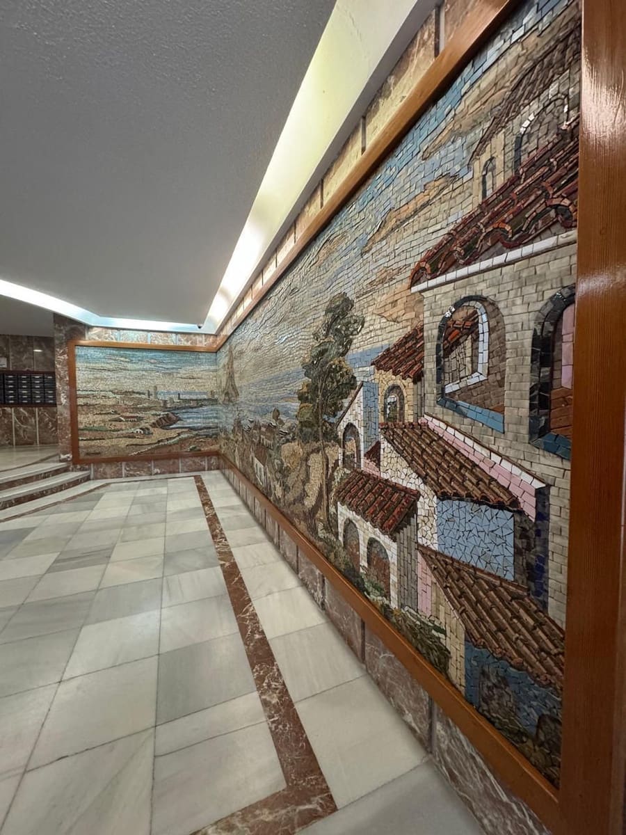 2 bedroom Apartment for sale in Calpe / Calp - € 390,000 (Ref: 8854528)