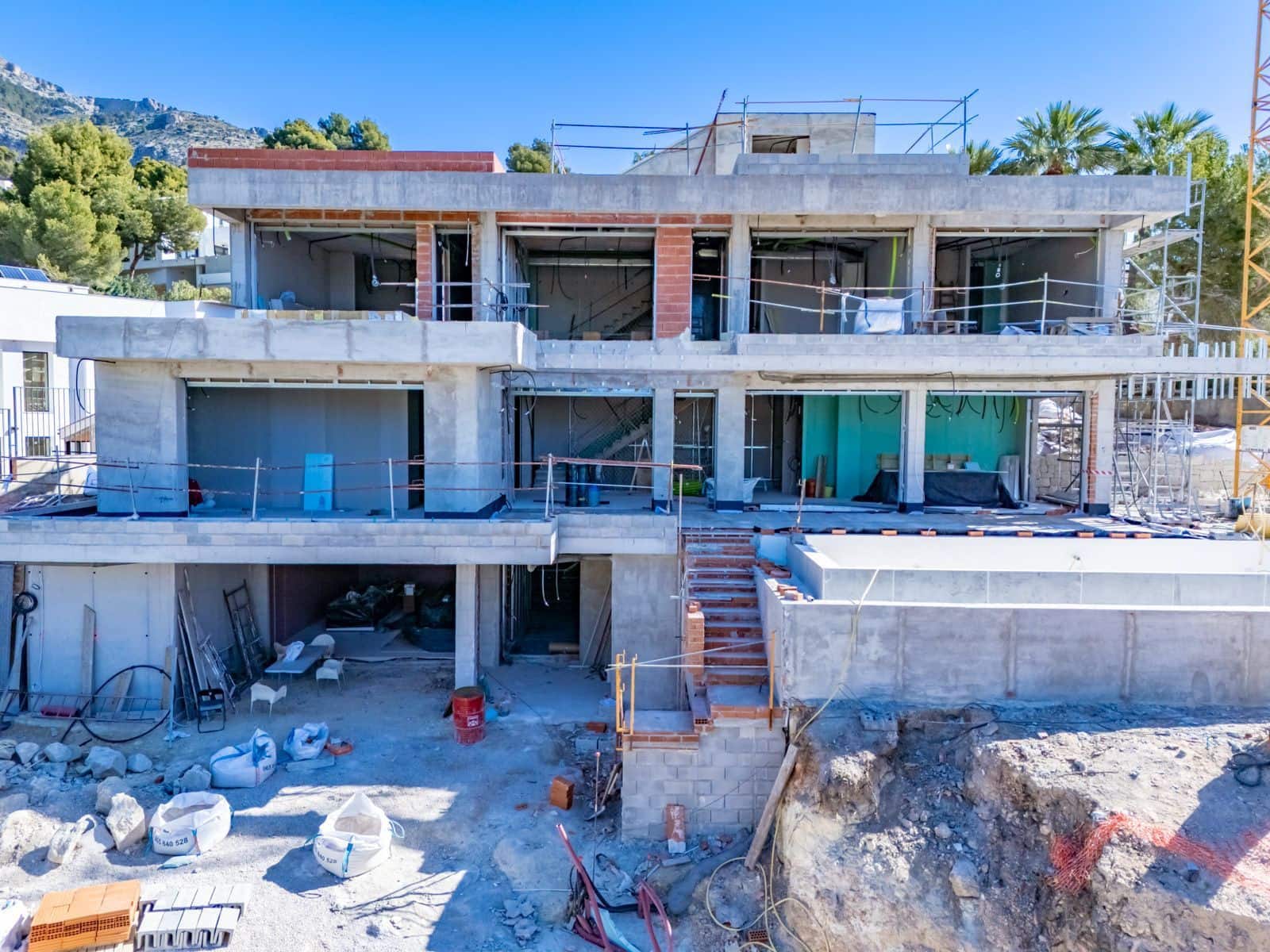 4 bedroom Villa for sale in Altea - € 2,795,000 (Ref: 8914862)