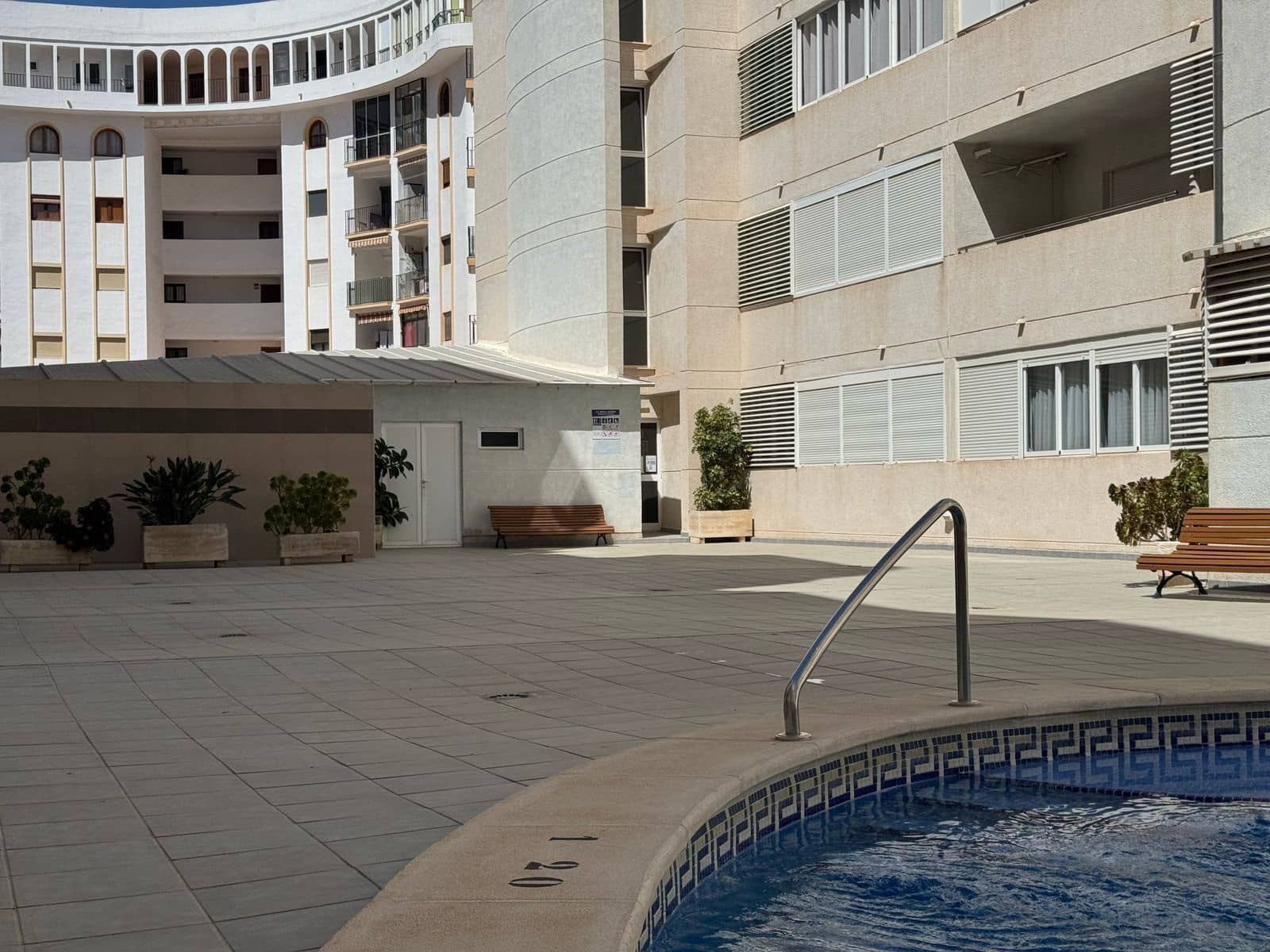 3 bedroom Apartment for sale in Calpe / Calp with garage - € 330,000 (Ref: 8917664)