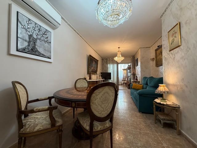 3 bedroom Apartment for sale in Calpe / Calp with garage - € 330,000 (Ref: 8917664)