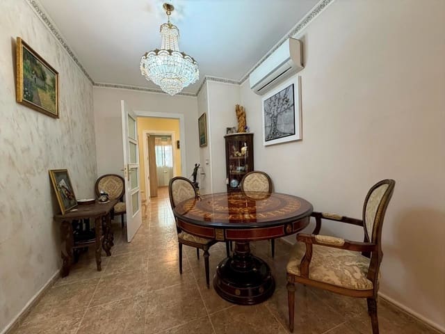 3 bedroom Apartment for sale in Calpe / Calp with garage - € 330,000 (Ref: 8917664)