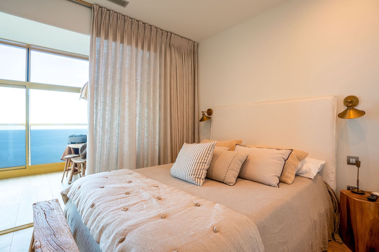 2 bedroom Apartment for sale in Benidorm with pool garage - € 790,000 (Ref: 8926055)