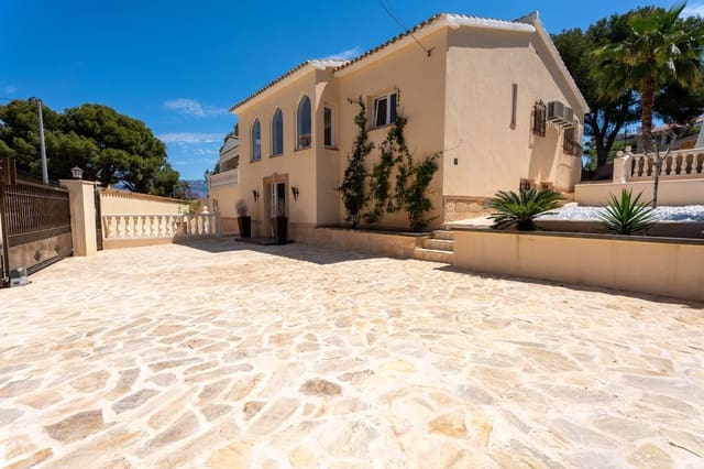 4 soveværelse Villa til salg i Albir, Alfaz del Pi / L'Alfàs del Pi - € 795.000 (Ref: 8926056)