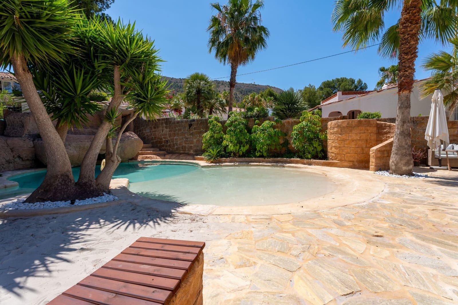 4 soveværelse Villa til salg i Albir - € 795.000 (Ref: 8926056)