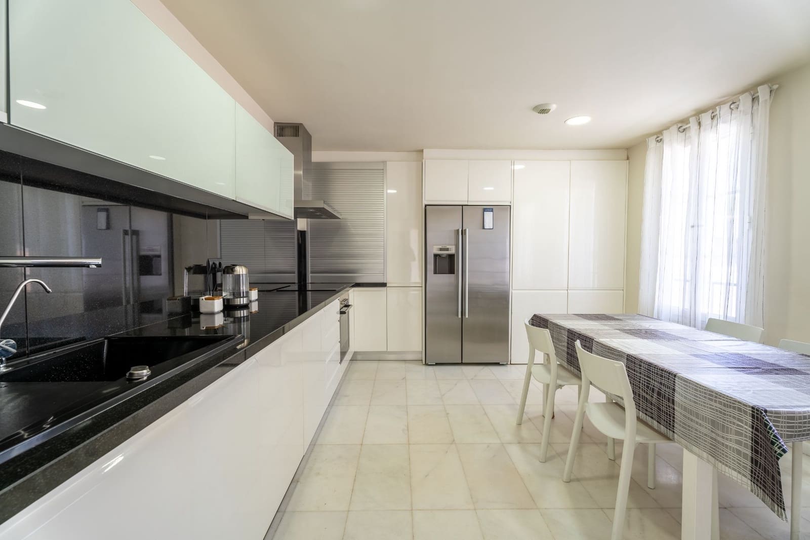 4 soveværelse Villa til salg i Finestrat - € 810.000 (Ref: 8926057)