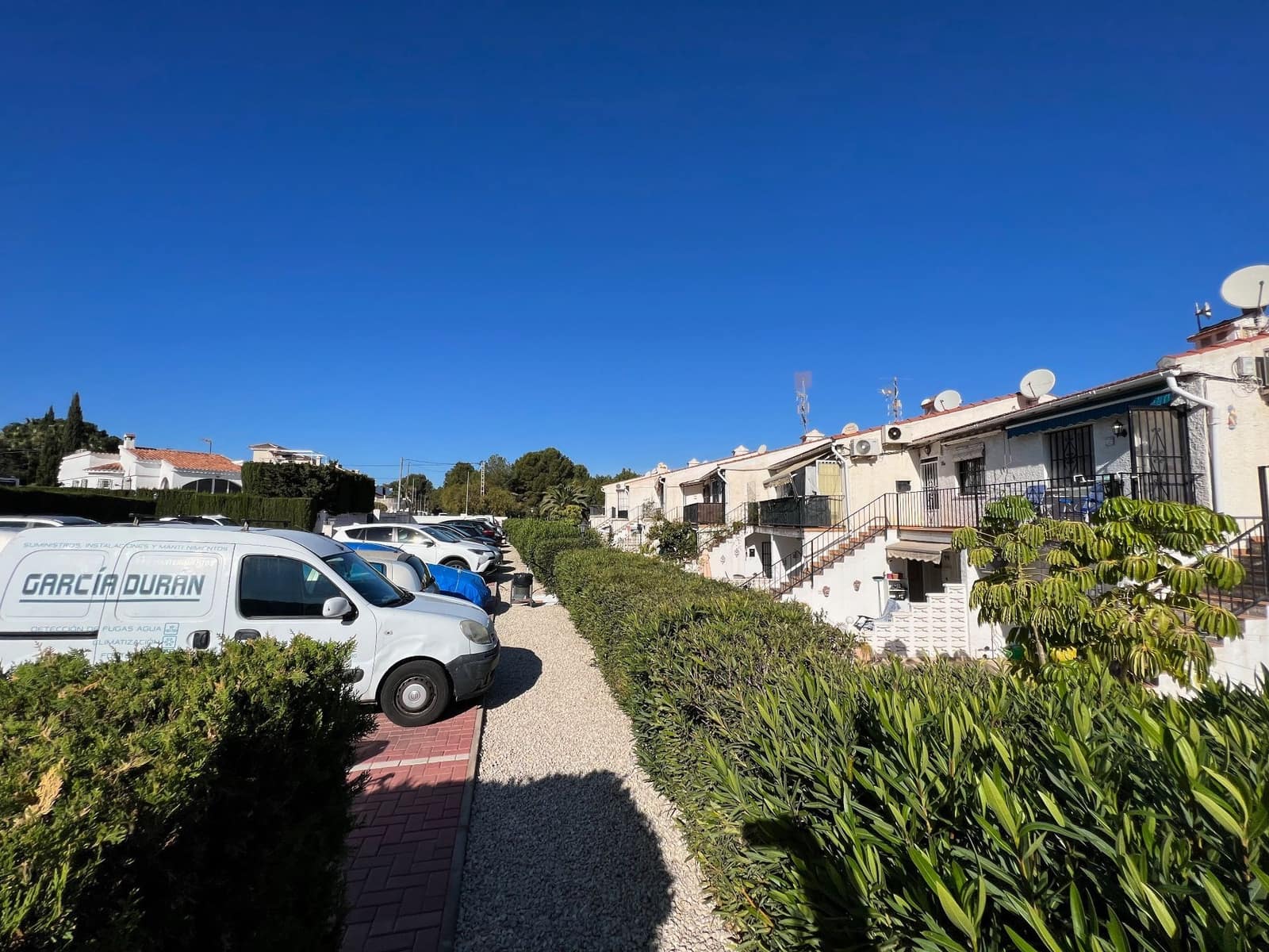 2 bedroom Bungalow for rent in Alfaz del Pi / L'Alfas del Pi with pool garage - € 1,200 (Ref: 8929761)