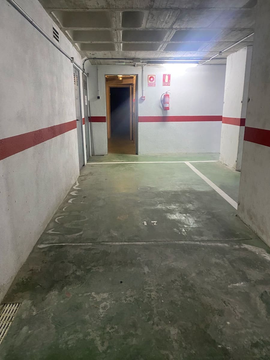 Garage til salg i Calpe / Calp - € 35.000 (Ref: 8945921)