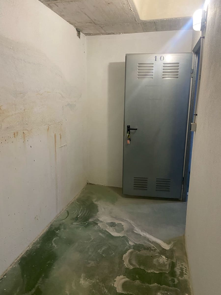 Garage til salg i Calpe / Calp - € 35.000 (Ref: 8945921)