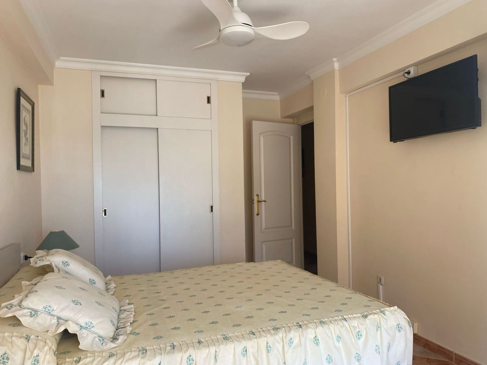 3 sovrum Lägenhet att hyra i Calpe / Calp - 1 400 € (Ref: 8945922)