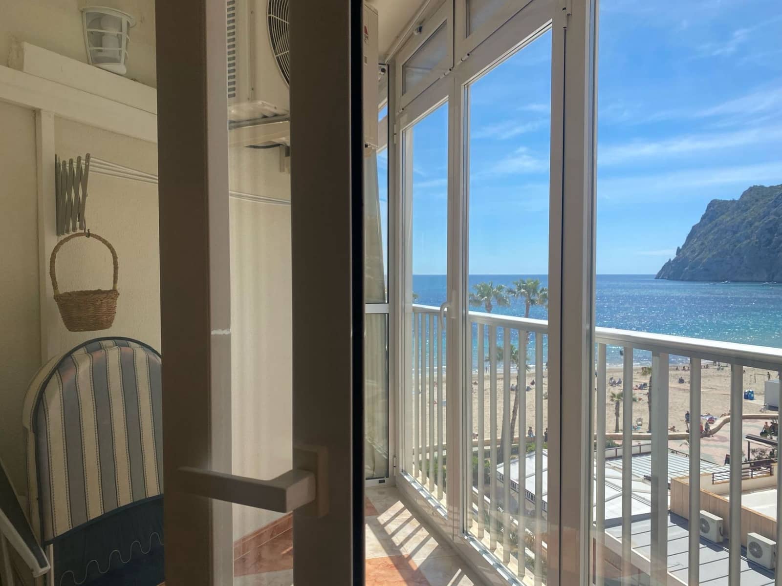 3 sovrum Lägenhet att hyra i Calpe / Calp - 1 400 € (Ref: 8945922)