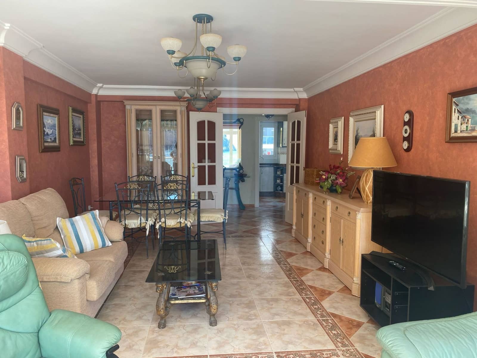 3 sovrum Lägenhet att hyra i Calpe / Calp - 1 400 € (Ref: 8945922)
