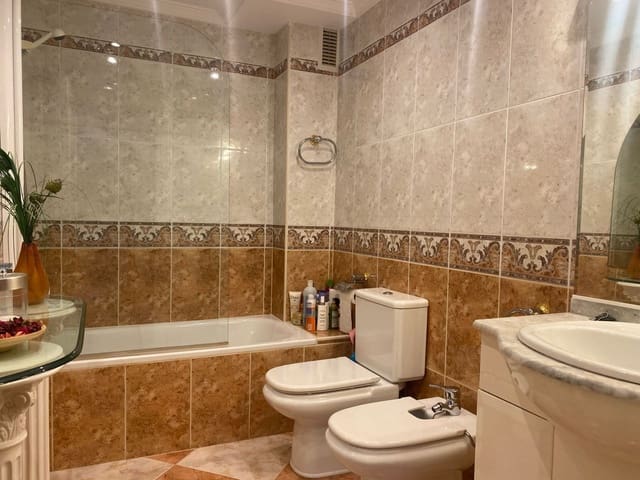 3 soveværelse Lejlighed til leje i Levante - Playa Fossa, Calpe / Calp - € 1.400 (Ref: 8945922)