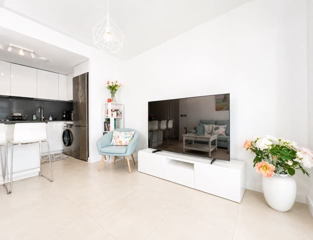 Apartamento de 2 habitaciones en Calpe / Calp en venta con piscina garaje - 445.000 € (Ref: 8975763)