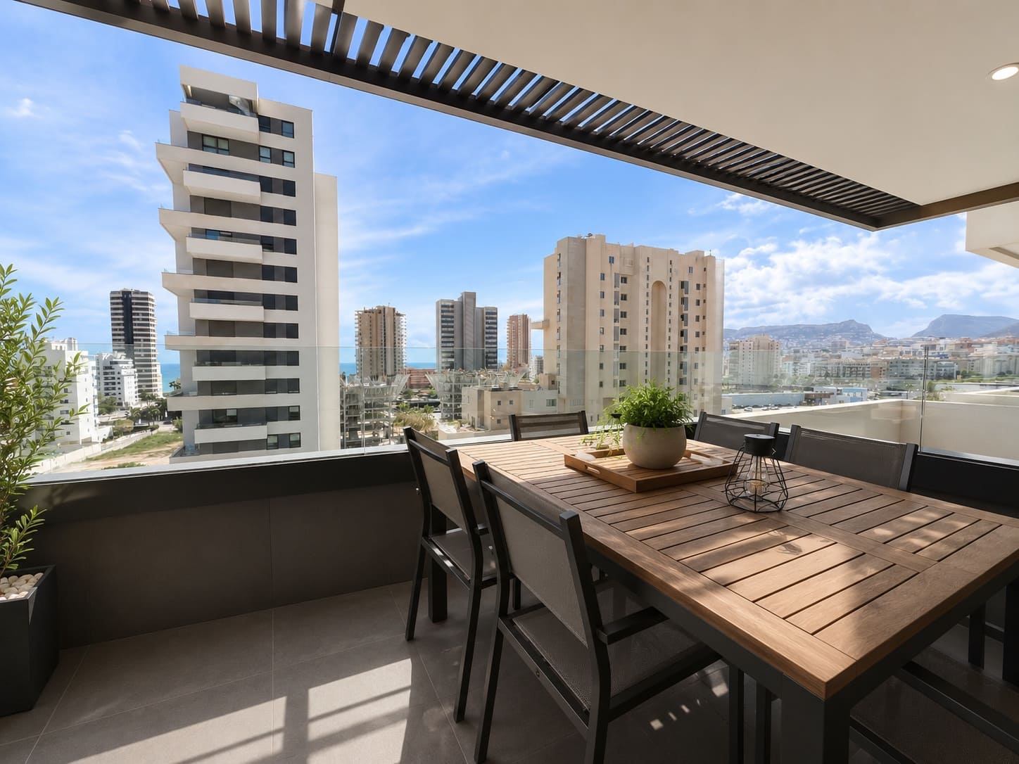 2 bedroom Apartment for sale in Calpe / Calp with pool garage - € 445,000 (Ref: 8975763)
